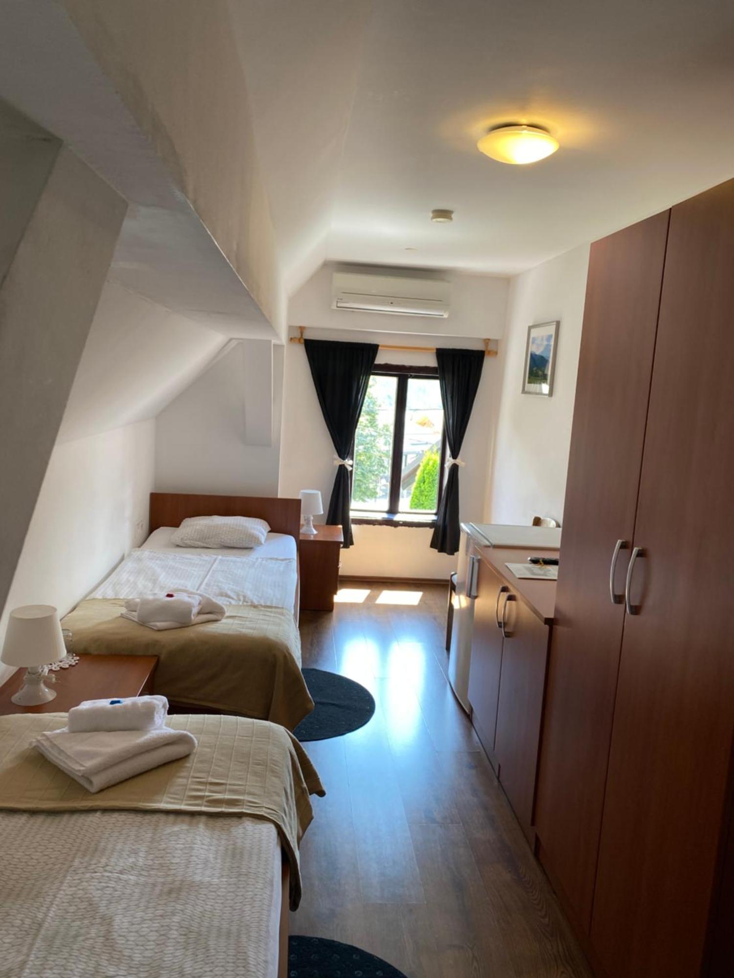 B&B Rot Бохинийска Бела Екстериор снимка